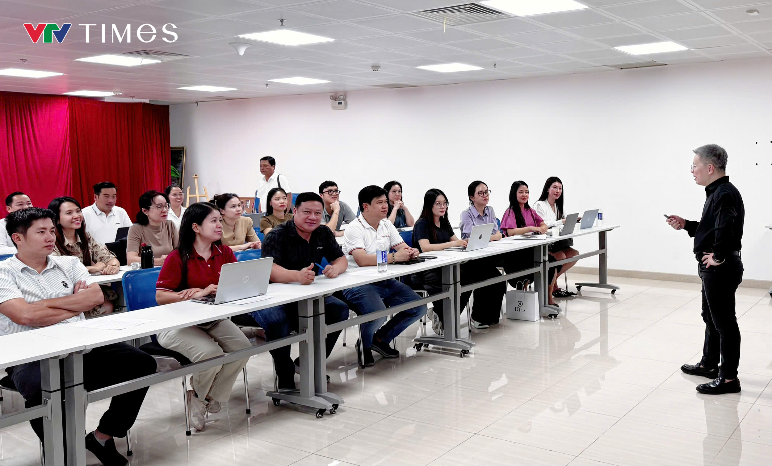 Quản trị khủng hoảng truyền thông: Cơ quan báo chí cần chuẩn bị gì trong thời đại số?- Ảnh 4.