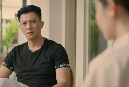 Ngân và Viễn đối mặt với âm mưu của Nghiêm trong phim Cách em 1 milimet.