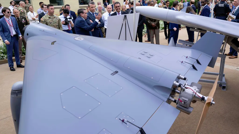 Các drone LUCAS trưng bày tại Lầu Năm Góc