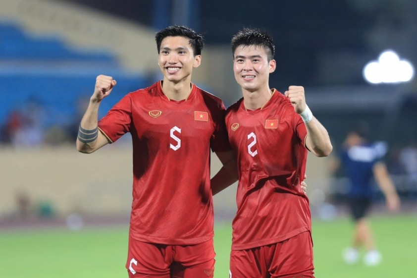 Văn Hậu tái xuất cực đỉnh, hẹn ngày lên tuyển Việt Nam