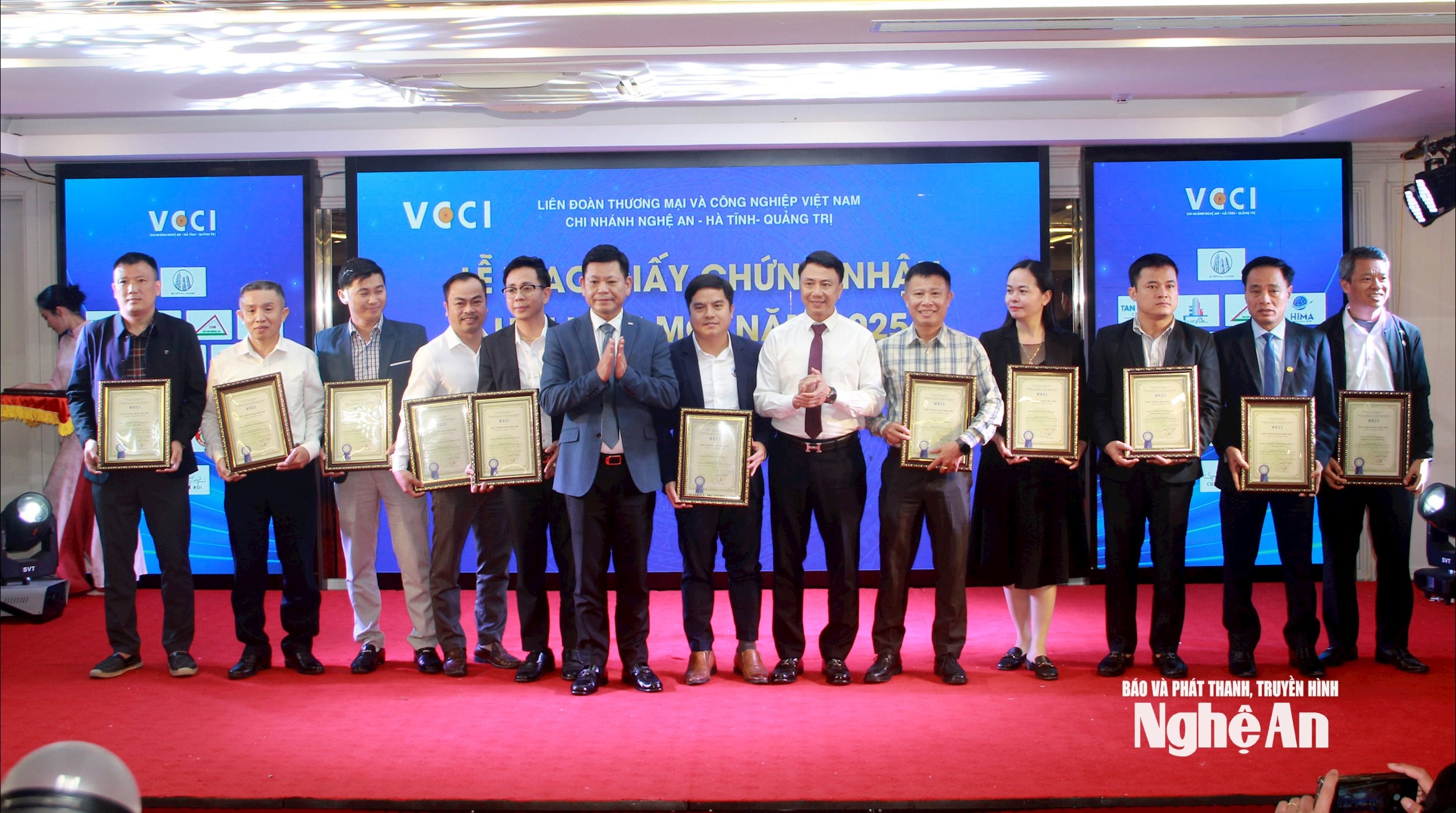 សមាជិកថ្មី។