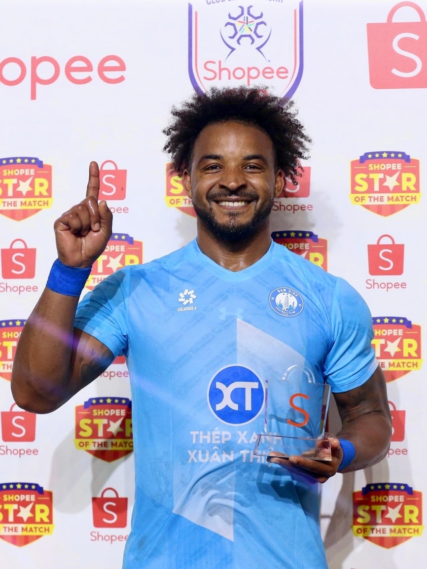 Xuân Son gửi thông điệp đặc biệt sau khi lập hat-trick  753736