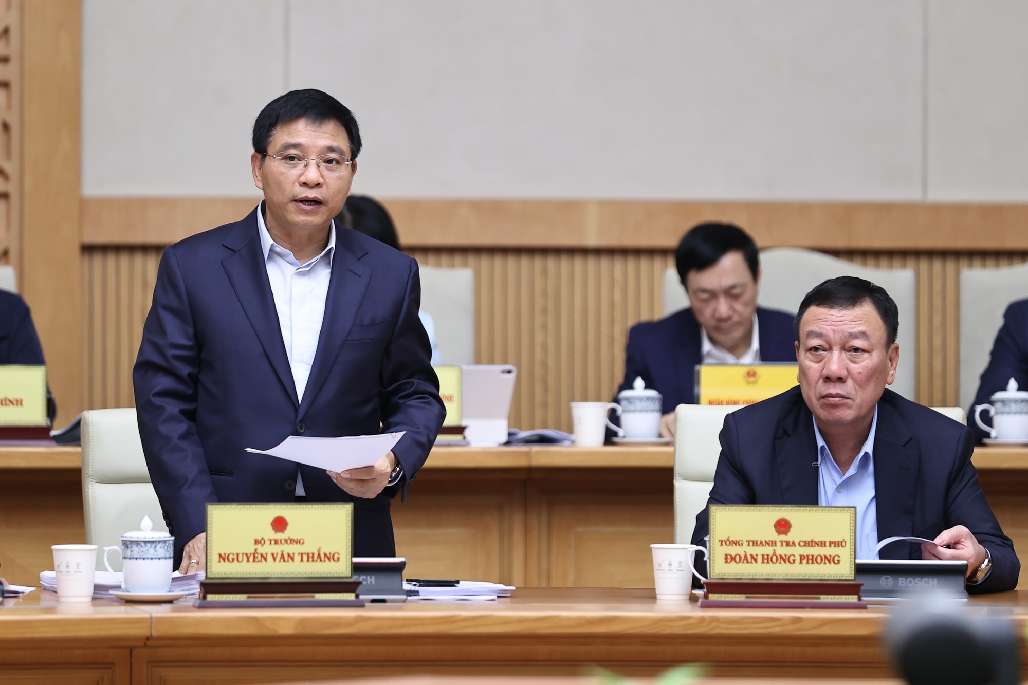 Thủ tướng: Phải bảo đảm 'mọi người đều có nhà, mọi gia đình đều có Tết'- Ảnh 5.