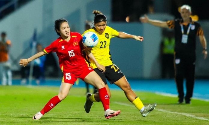 CĐV Malaysia đồng loạt phản ứng sau thất bại ê chề trước Việt Nam