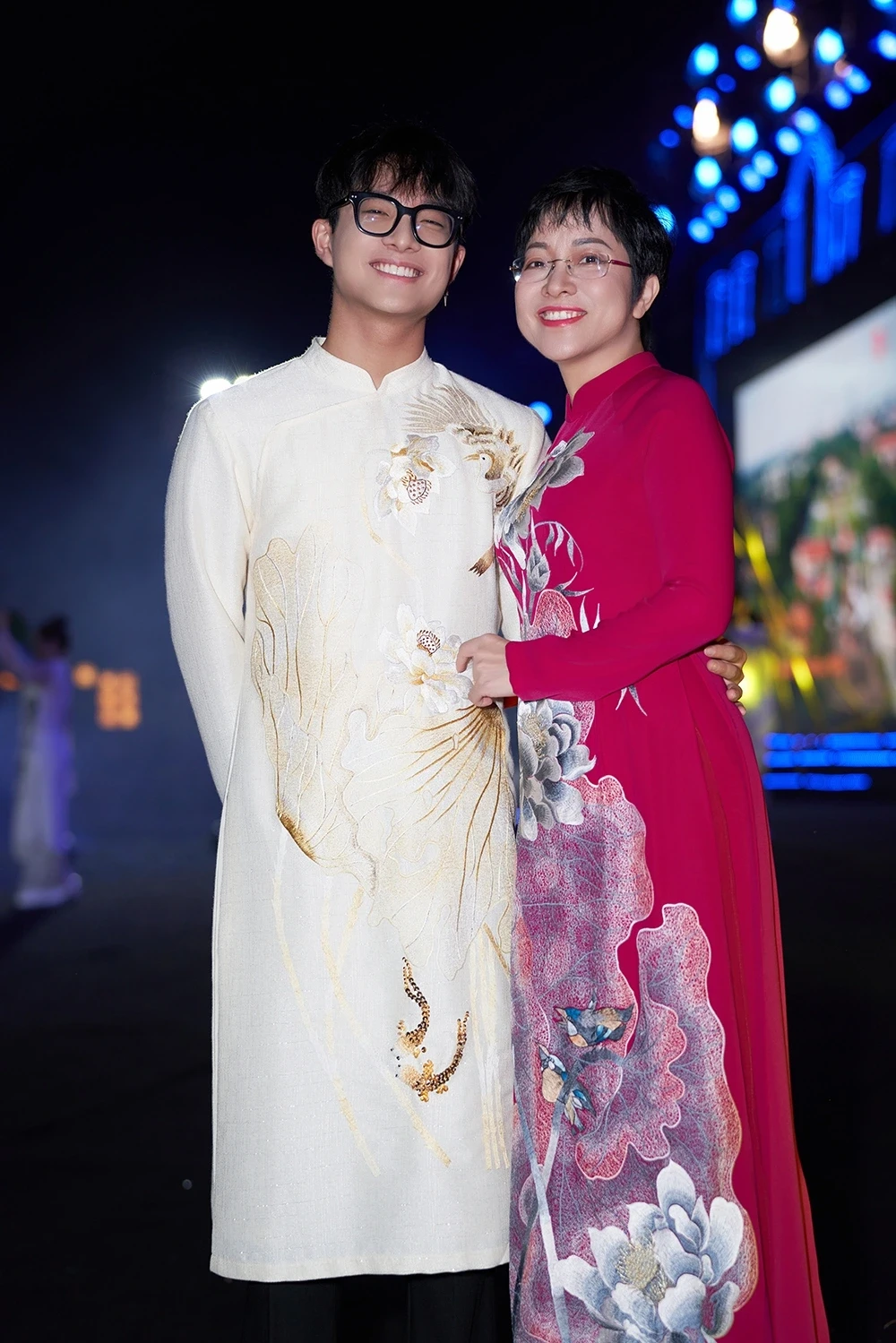 Gia Bảo ủng hộ chuyện MC Thảo Vân “tiến thêm bước nữa”.