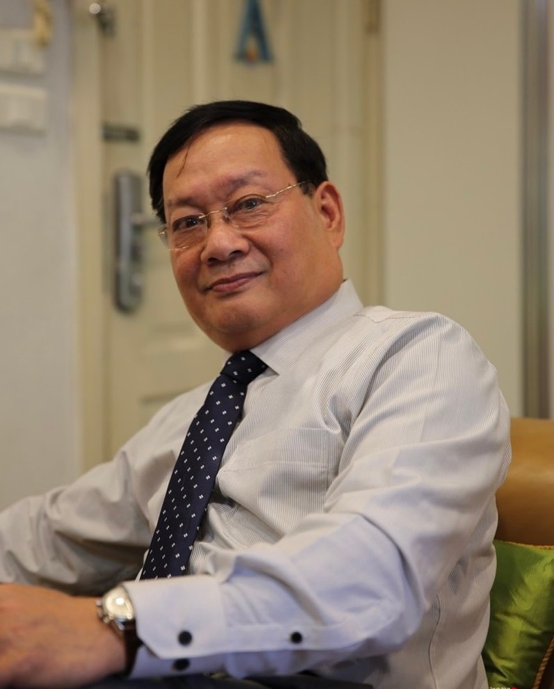 Tên tuổi gắn liền với nhiều vai ác, nên nghệ sĩ Tiến Đạt được mệnh danh là ông trùm phản diện.