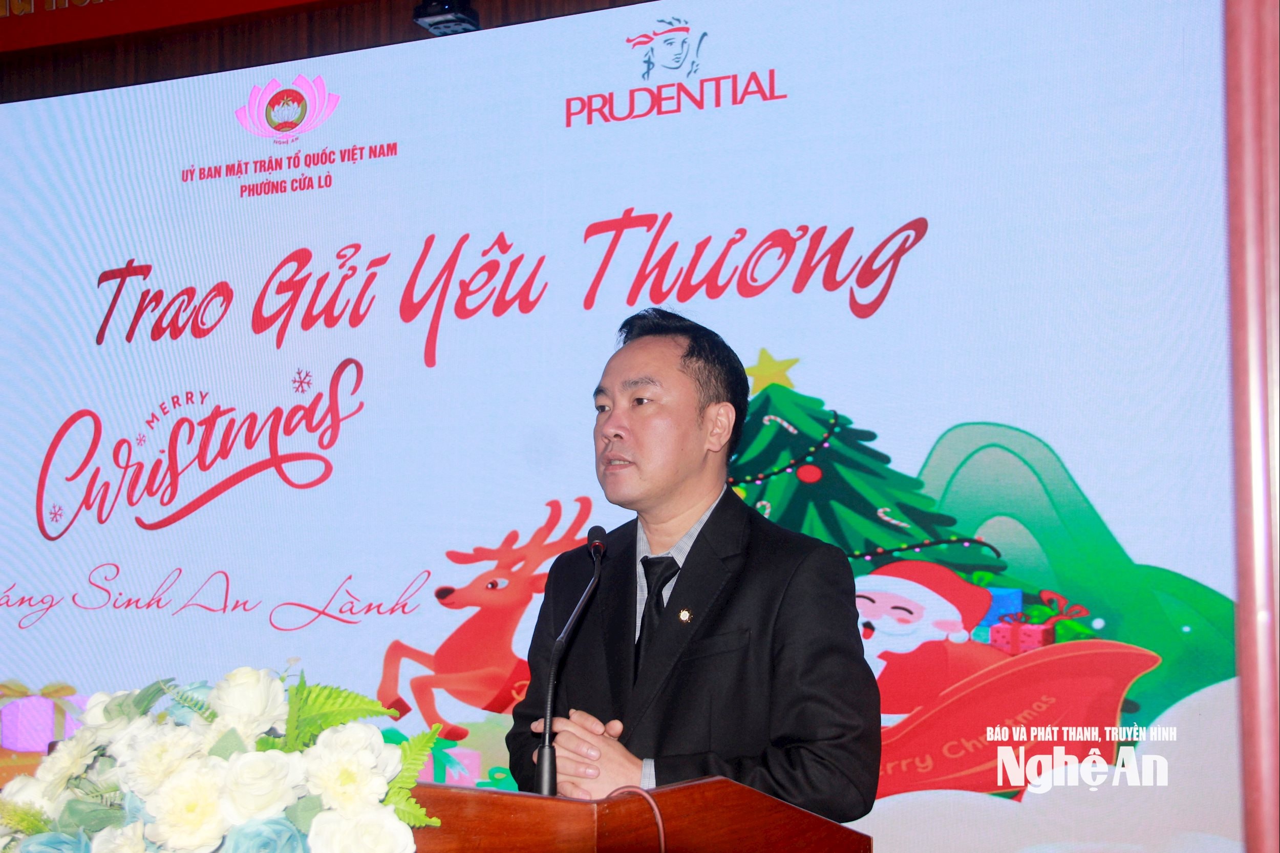 ທ່ານໂດຟີເກື່ອງ, ຜູ້ອຳນວຍການຝ່າຍພັດທະນາທຸລະກິດພາກໃຕ້ຂອງບໍລິສັດໄດ້ກ່າວປາໄສທີ່ພິທີ. ພາບ: ກວາງອານ