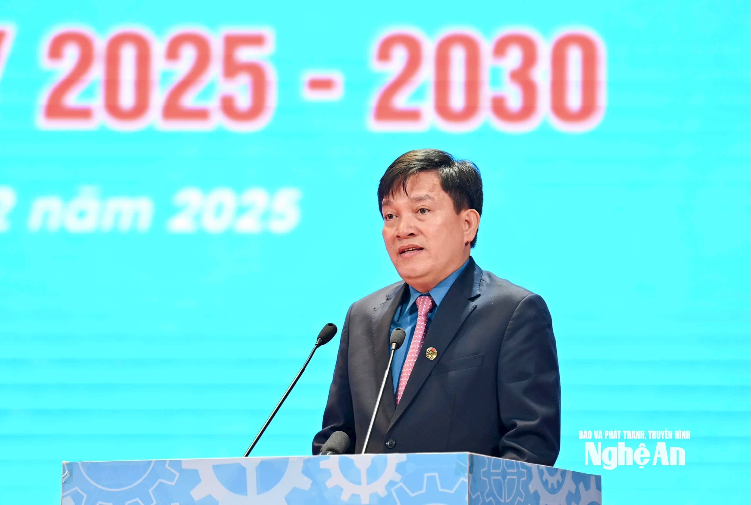 Nghe An Szakszervezet 20. Kongresszusa Fotó: Diep Thanh00006