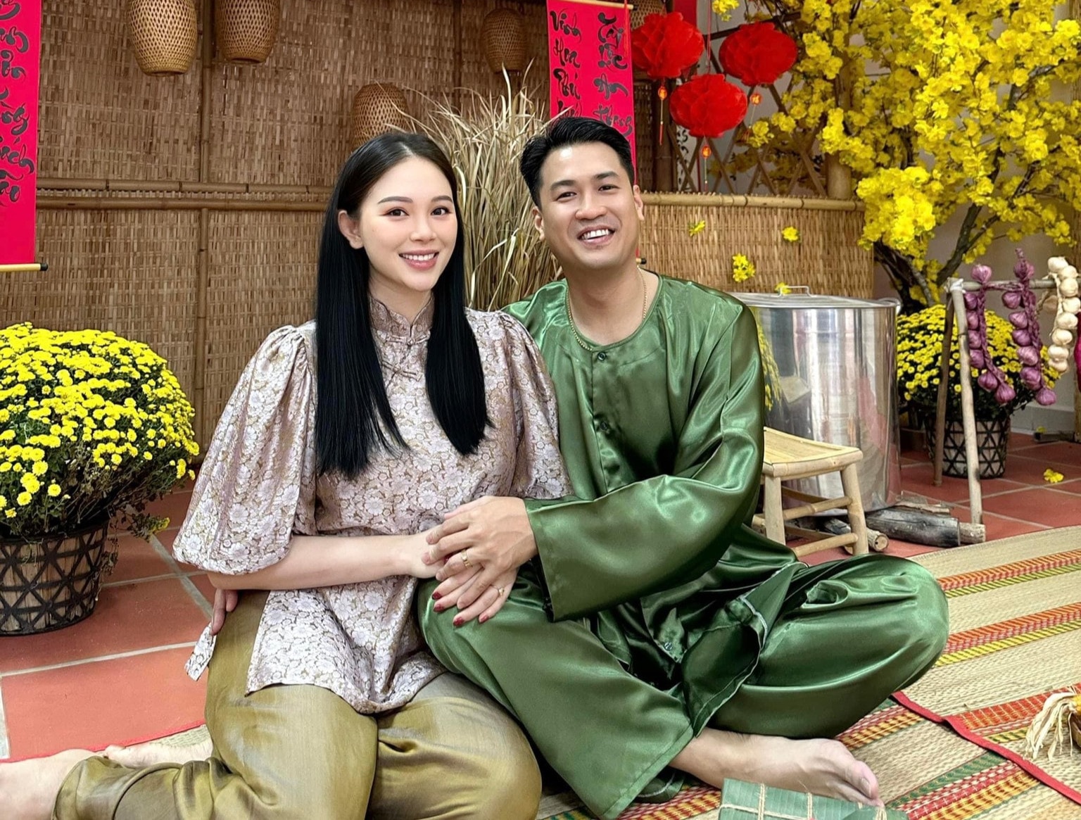 Linh Rin và Phillip Nguyễn trong đám cưới tại Philippines.