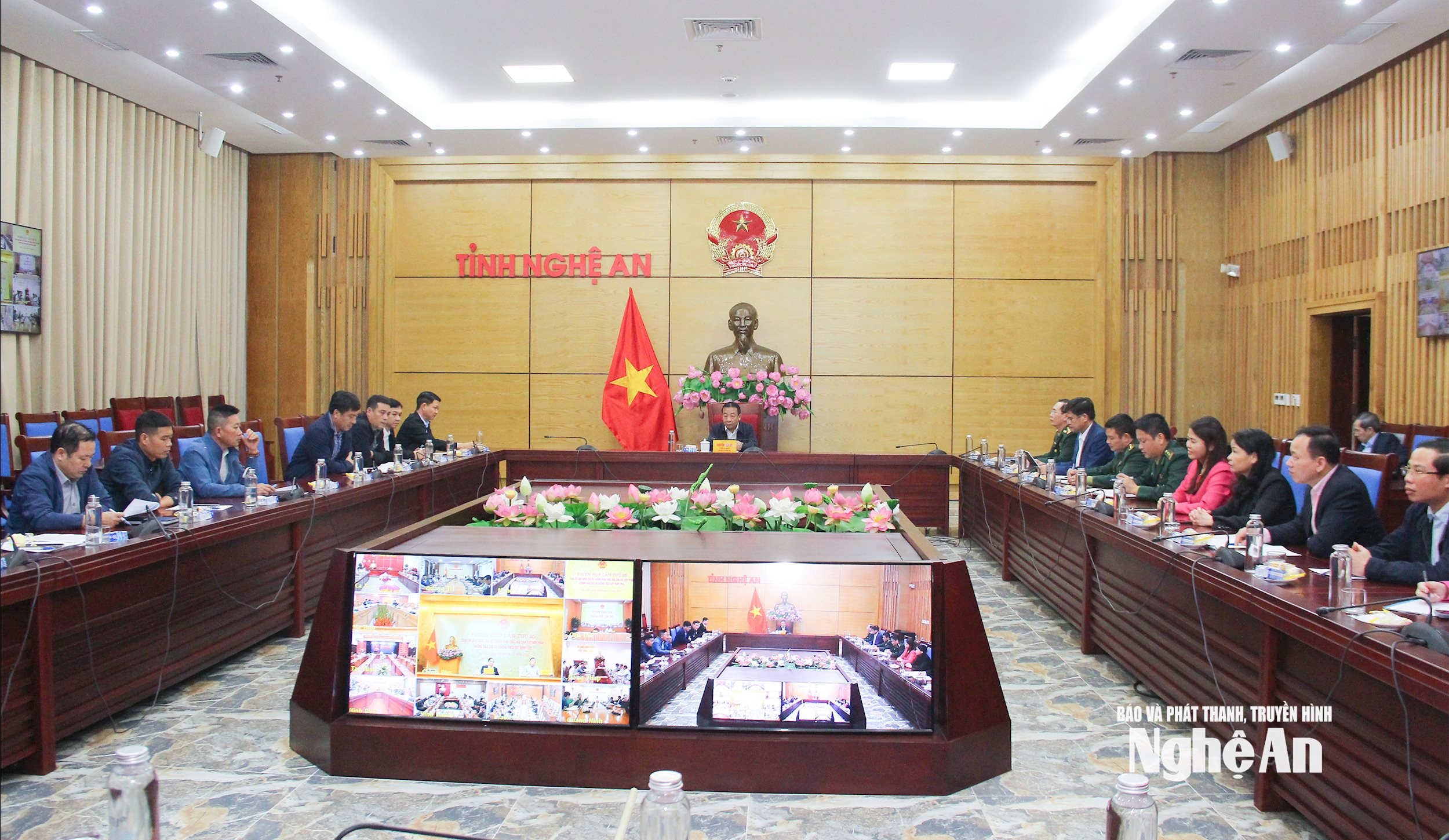  Quang cảnh tại điểm cầu tỉnh Nghệ An. Ảnh Mai Hoa