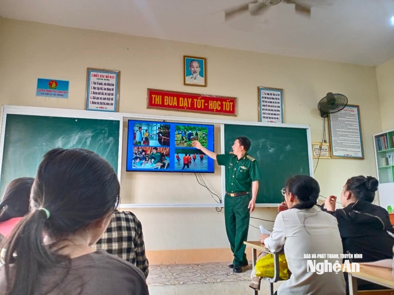 4.ảnh pv