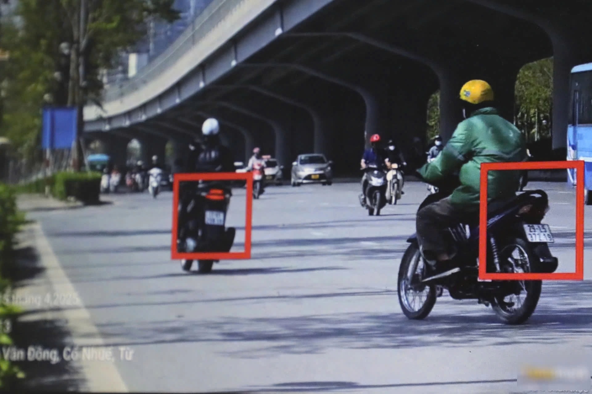 Danh sách xe máy bị phạt nguội qua camera AI tại Hà Nội từ ngày 7/12 - 8/12