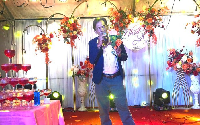 Ông vẫn hoạt động nghệ thuật những năm cuối đời.