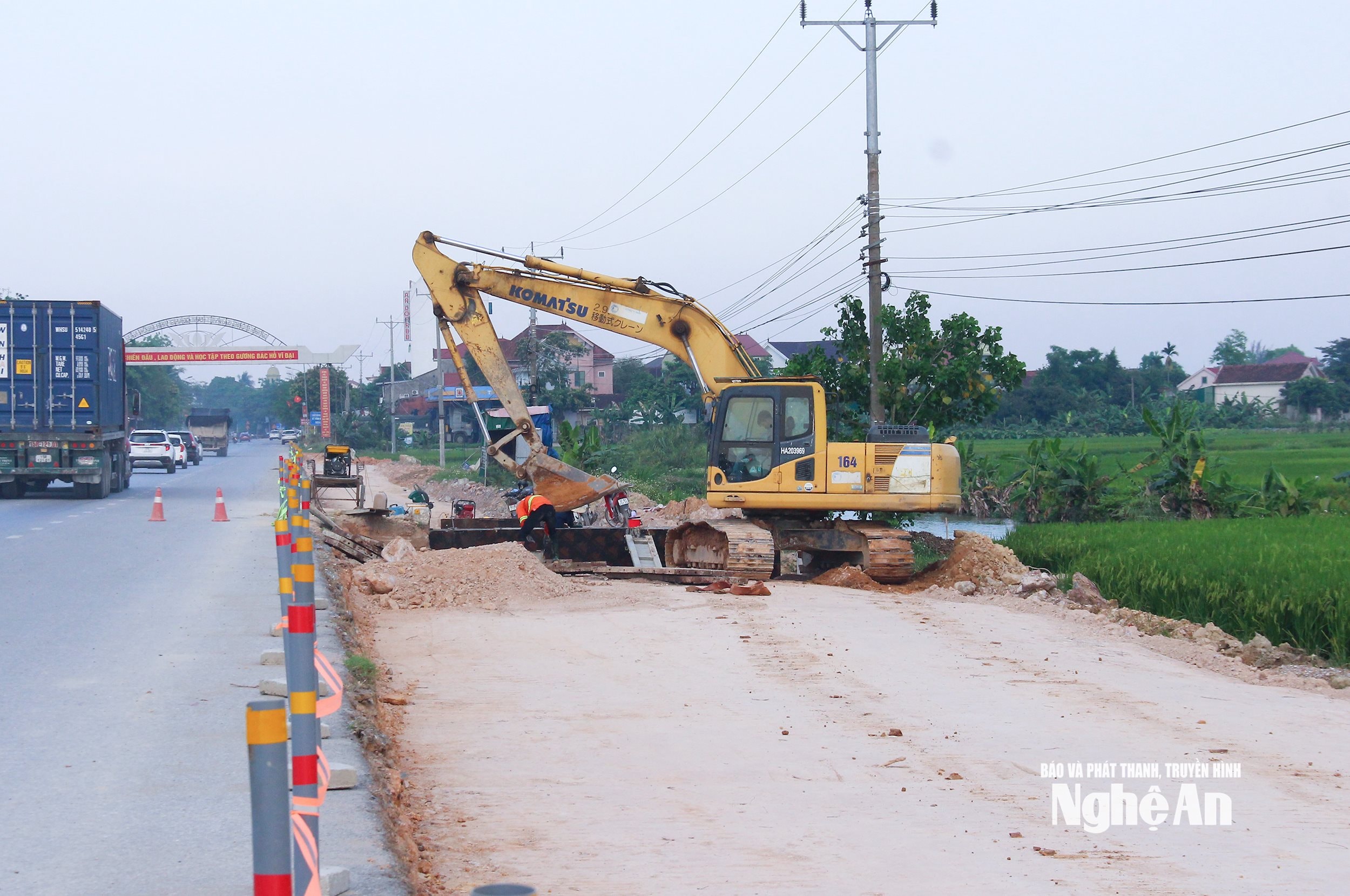 ការកែលម្អ និងពង្រីកផ្លូវជាតិលេខ ៤៦។ រូបថតដោយ ម៉ៃ ហ្វា។