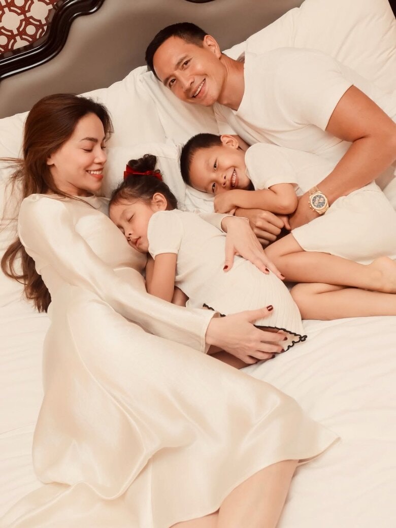 Gia đình hạnh phúc của Hồ Ngọc Hà và Kim Lý.
