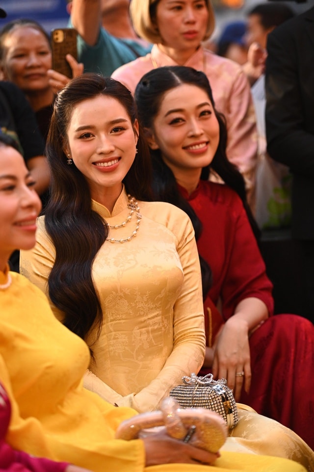 Đỗ Hà và Phương Nga tương tác vui vẻ, chứng minh mối quan hệ vẫn tốt đẹp