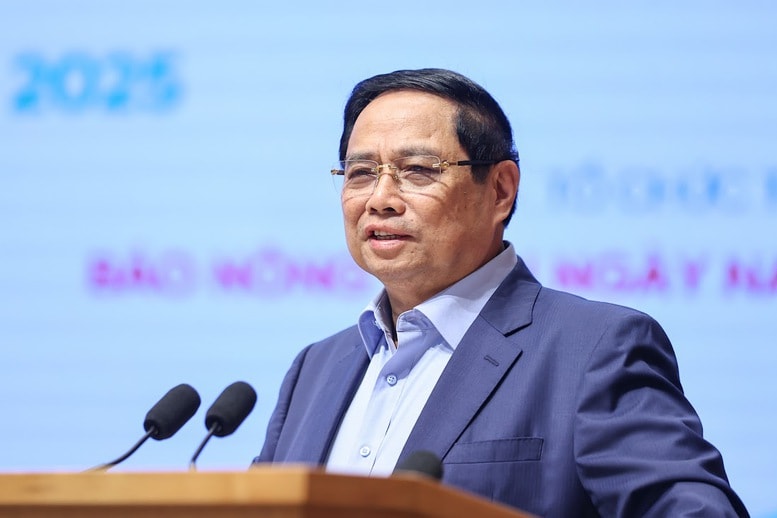 أشاد رئيس الوزراء، في كلمته الافتتاحية بالمؤتمر، بموضوع الحوار حول العلوم والتكنولوجيا والابتكار والتحول الرقمي. - الصورة: VGP: نهات باك