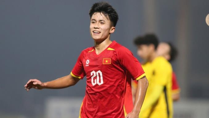U17 Việt Nam có màn hủy diệt trước U17 Malaysia.