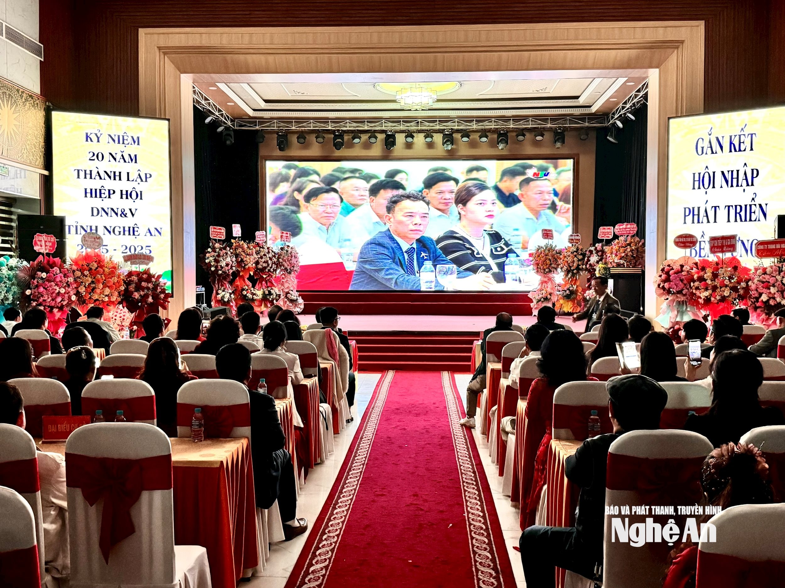 Consulte o documento do relatório.