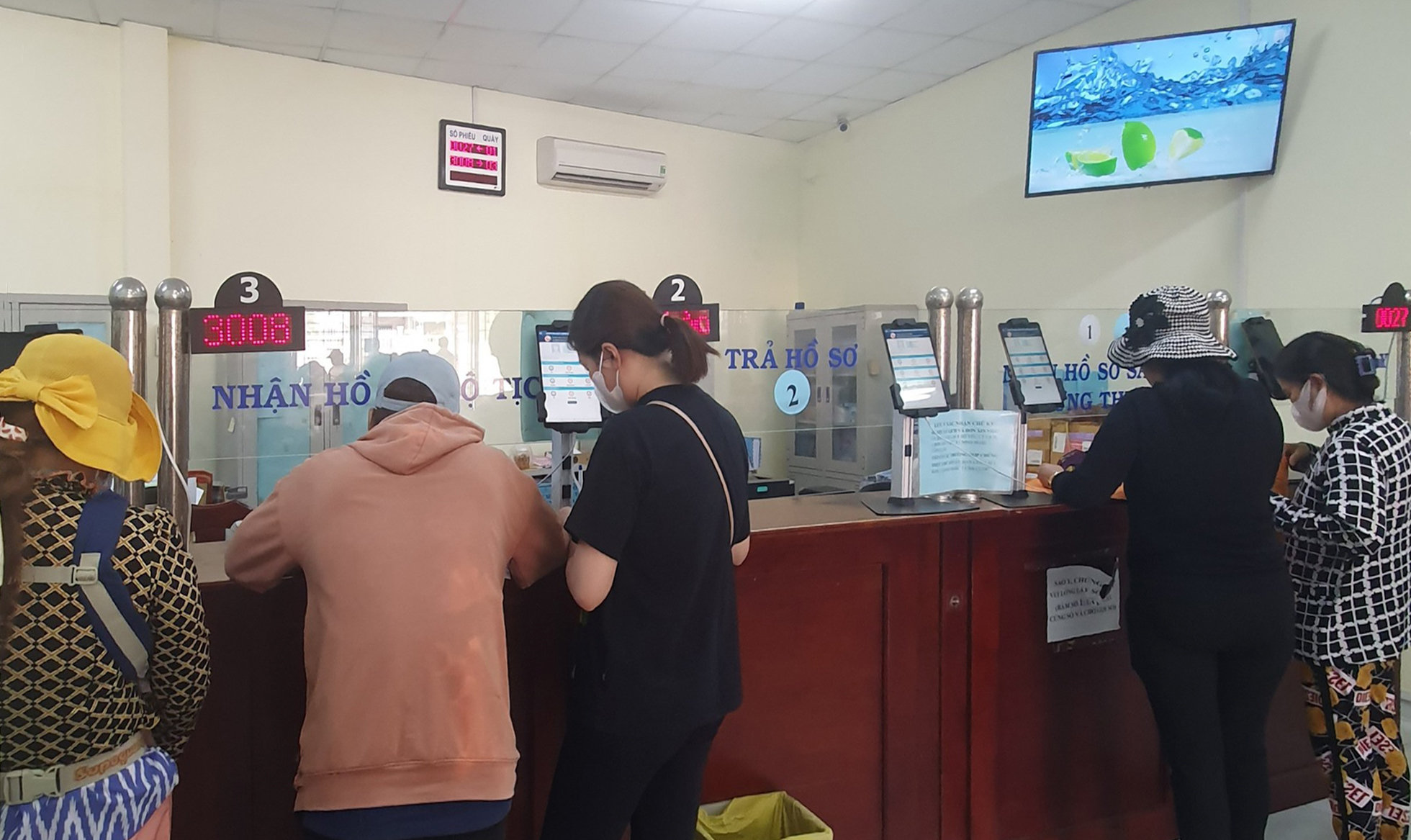 Xử phạt vi phạm cư trú nghiêm khắc đến 12 triệu đồng từ 15 / 12 / 2025 - Ảnh 1.