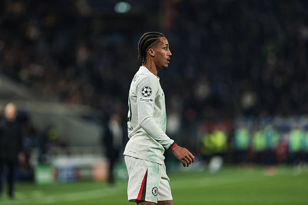 Chelsea không có nhiều sự lựa chọn ngoài Joao Pedro ở vai trò số 9.