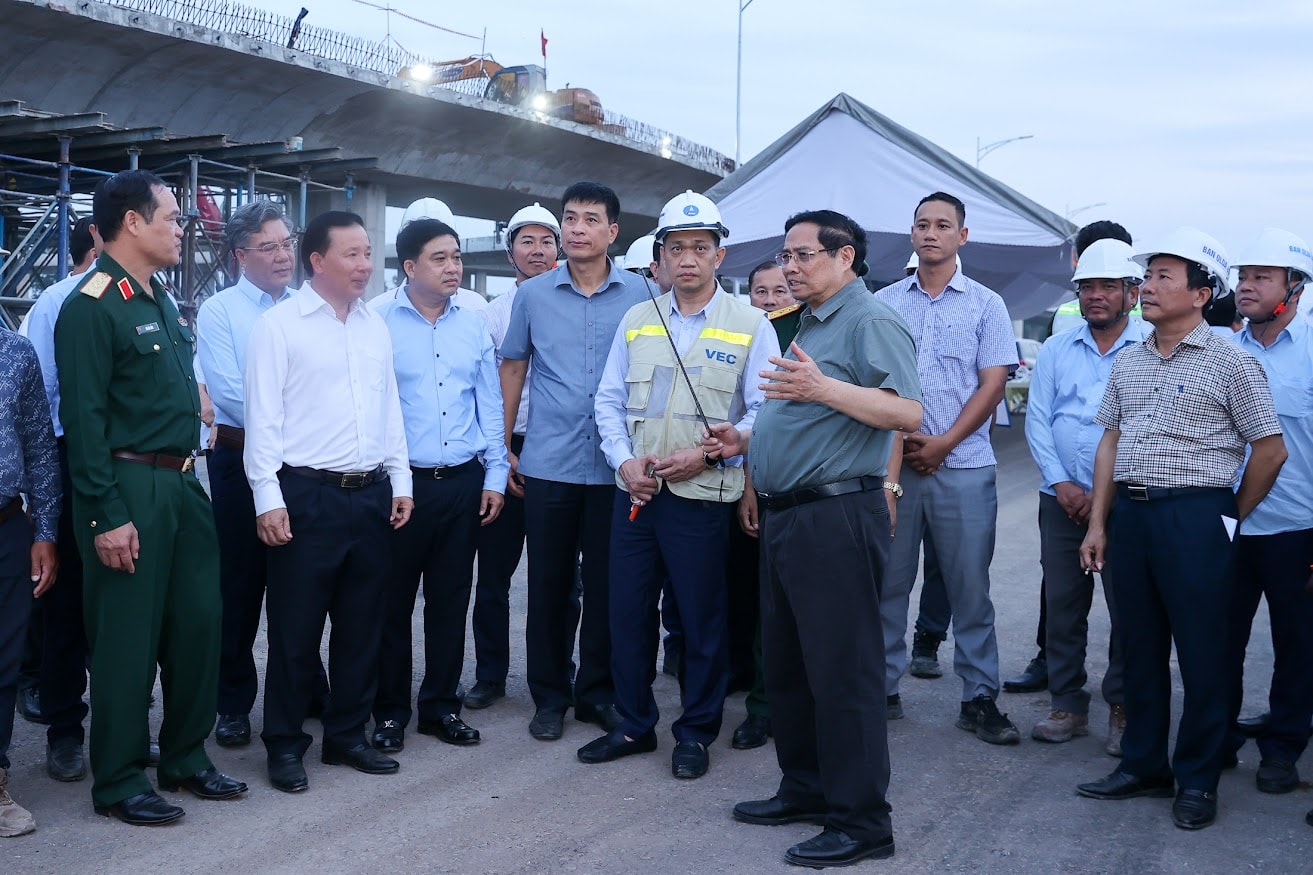 Thủ tướng: Sân bay Long Thành sẽ đón chuyến bay chính thức đầu tiên vào 19/12- Ảnh 14.