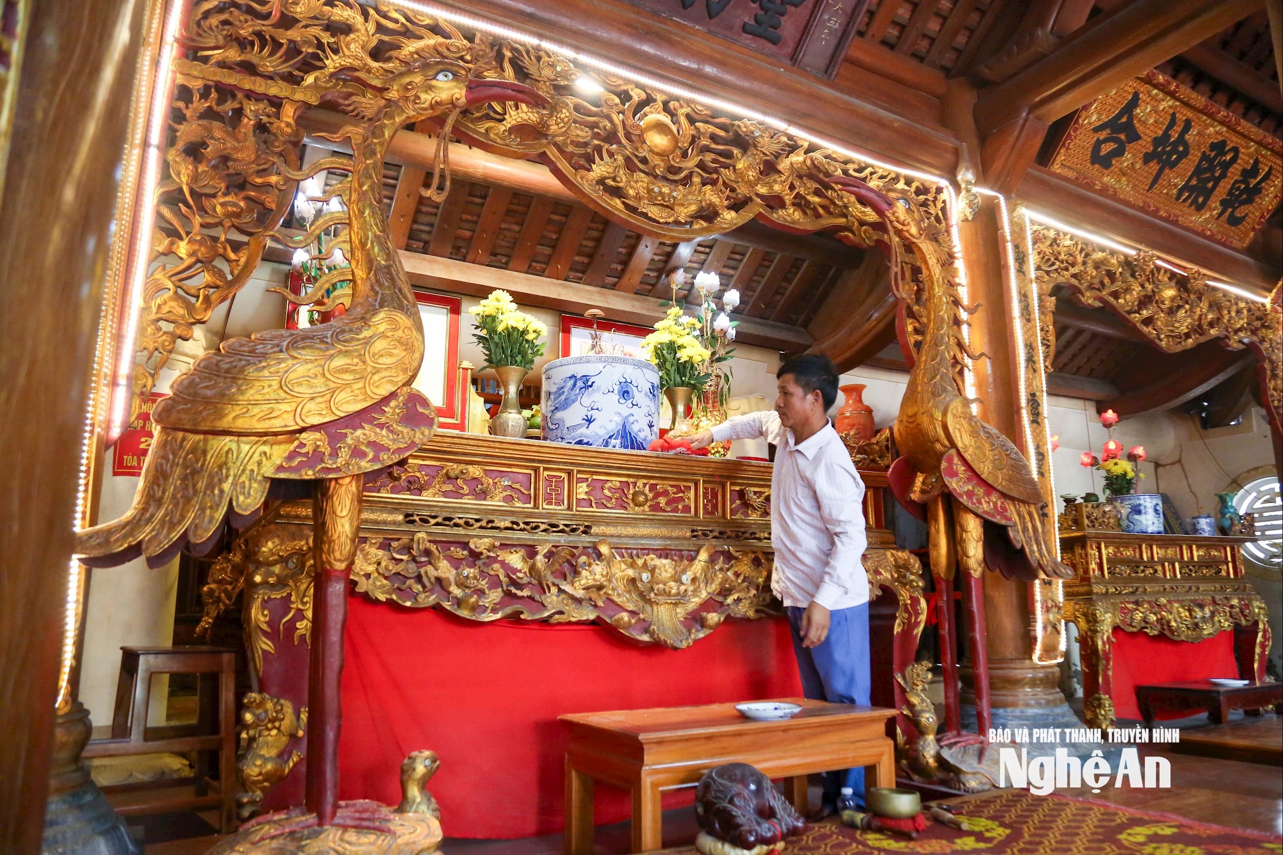 ទ្វារឡ (11)