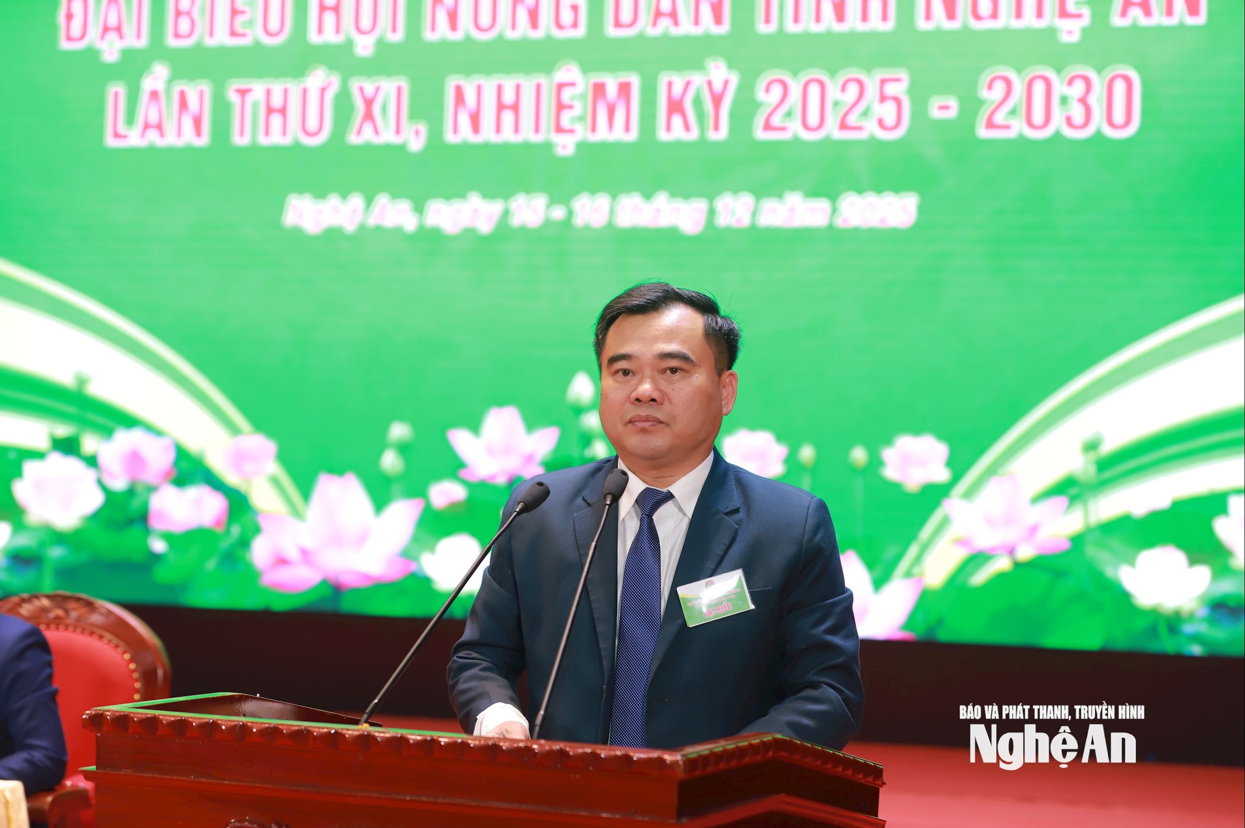 សមមិត្ត ង្វៀន វៀត ហ៊ុង