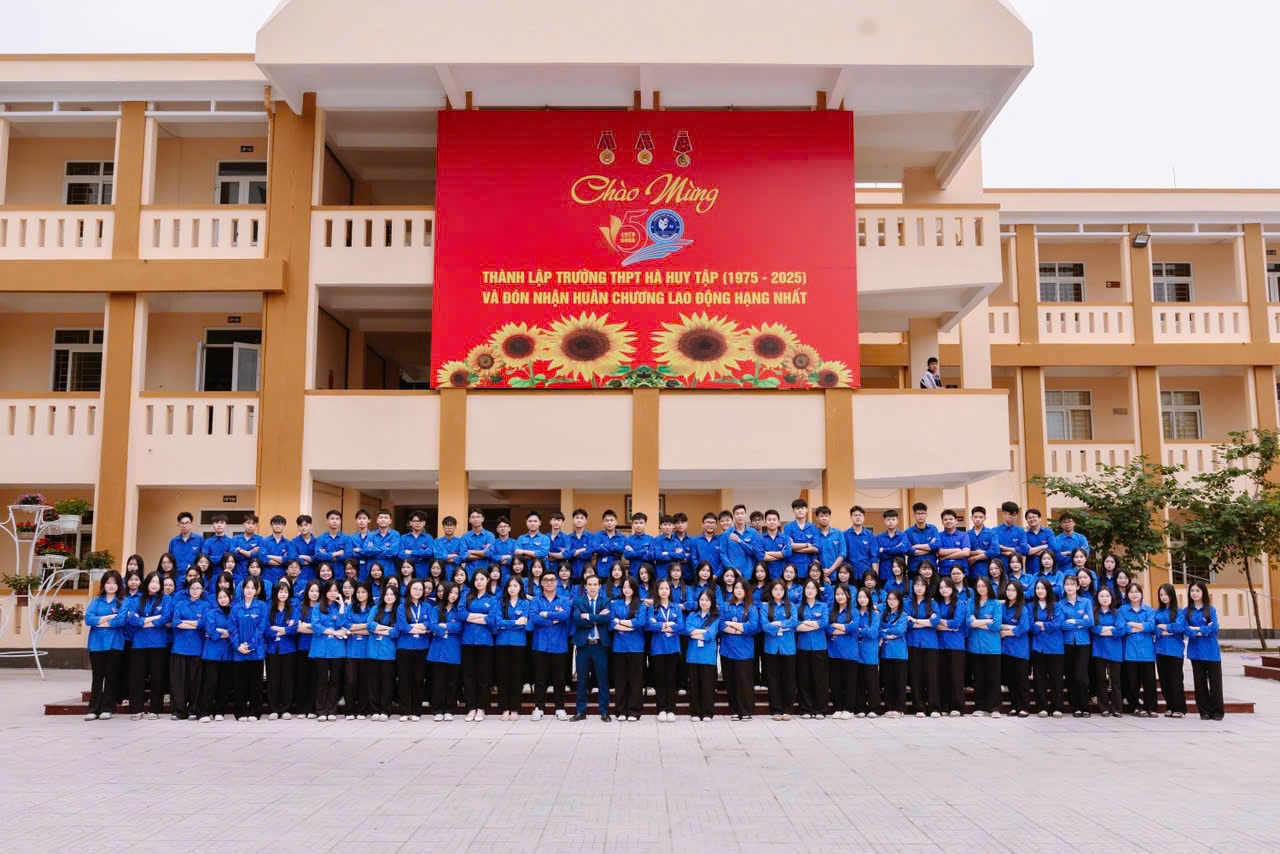 CLB THANH NIÊN TÌNH NGUYỆN