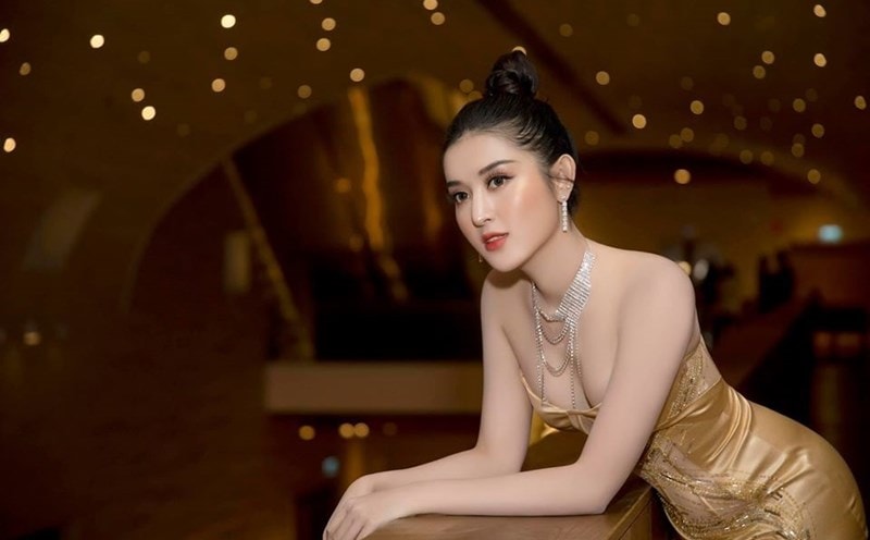 Á hậu Huyền My với vẻ đẹp thanh lịch, từng đạt thành tích cao tại các cuộc thi nhan sắc trong nước và quốc tế.