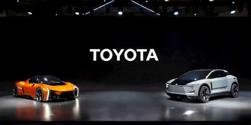 Minh họa pin thể rắn và bối cảnh công nghiệp hóa công nghệ