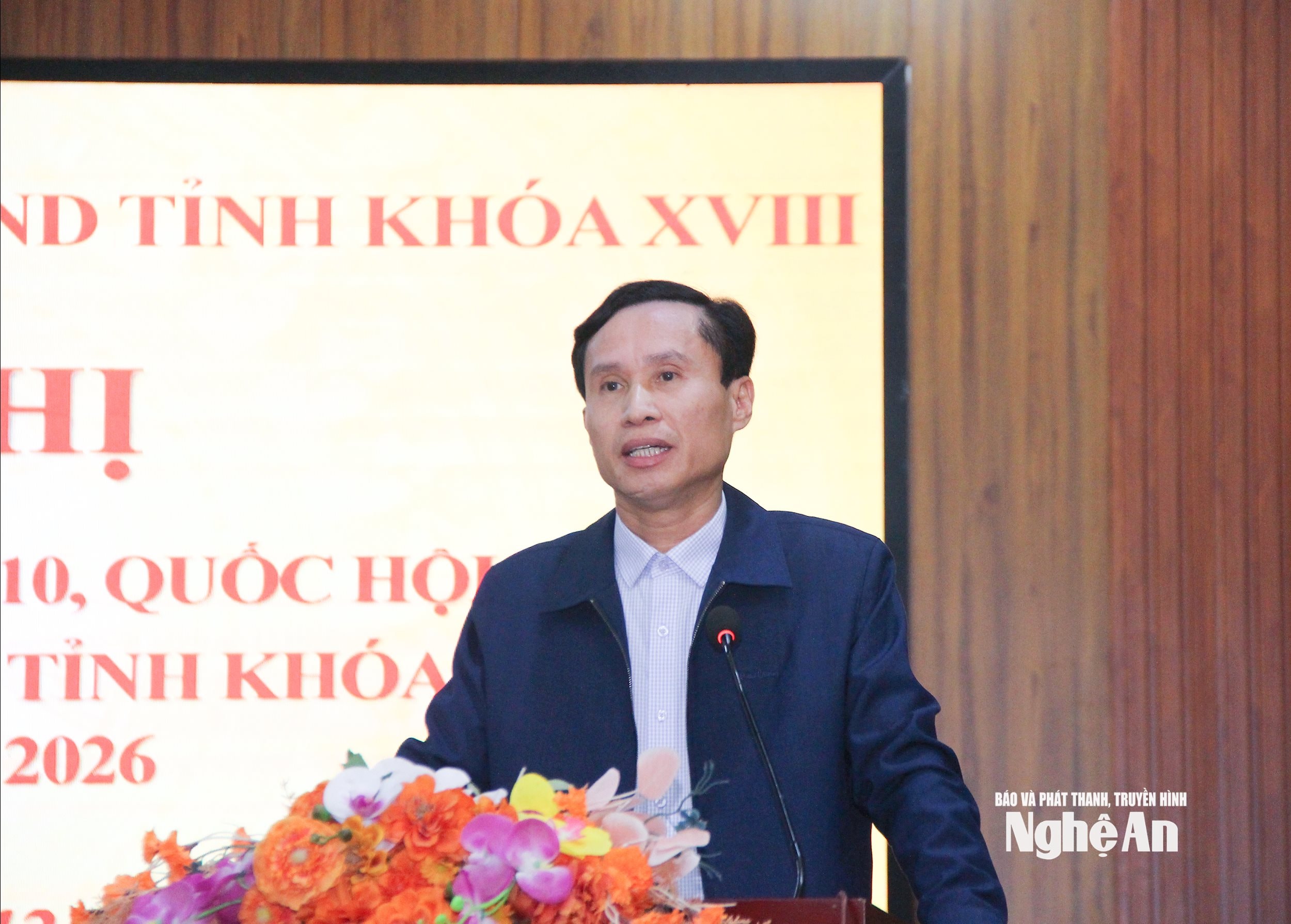  Phó Giám đốc Sở Nông nghiệp và Môi trường Nguyễn Duy Nhật giải trình một số vấn đề thuộc thẩm quyền quản lý của ngành. Ảnh