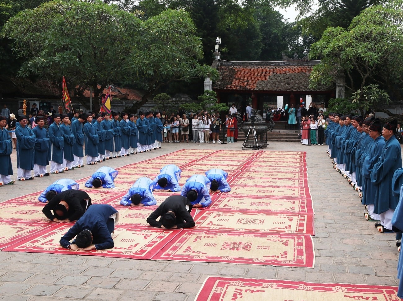 Kinh nghiệm tham quan Văn Miếu Quốc Tử Giám