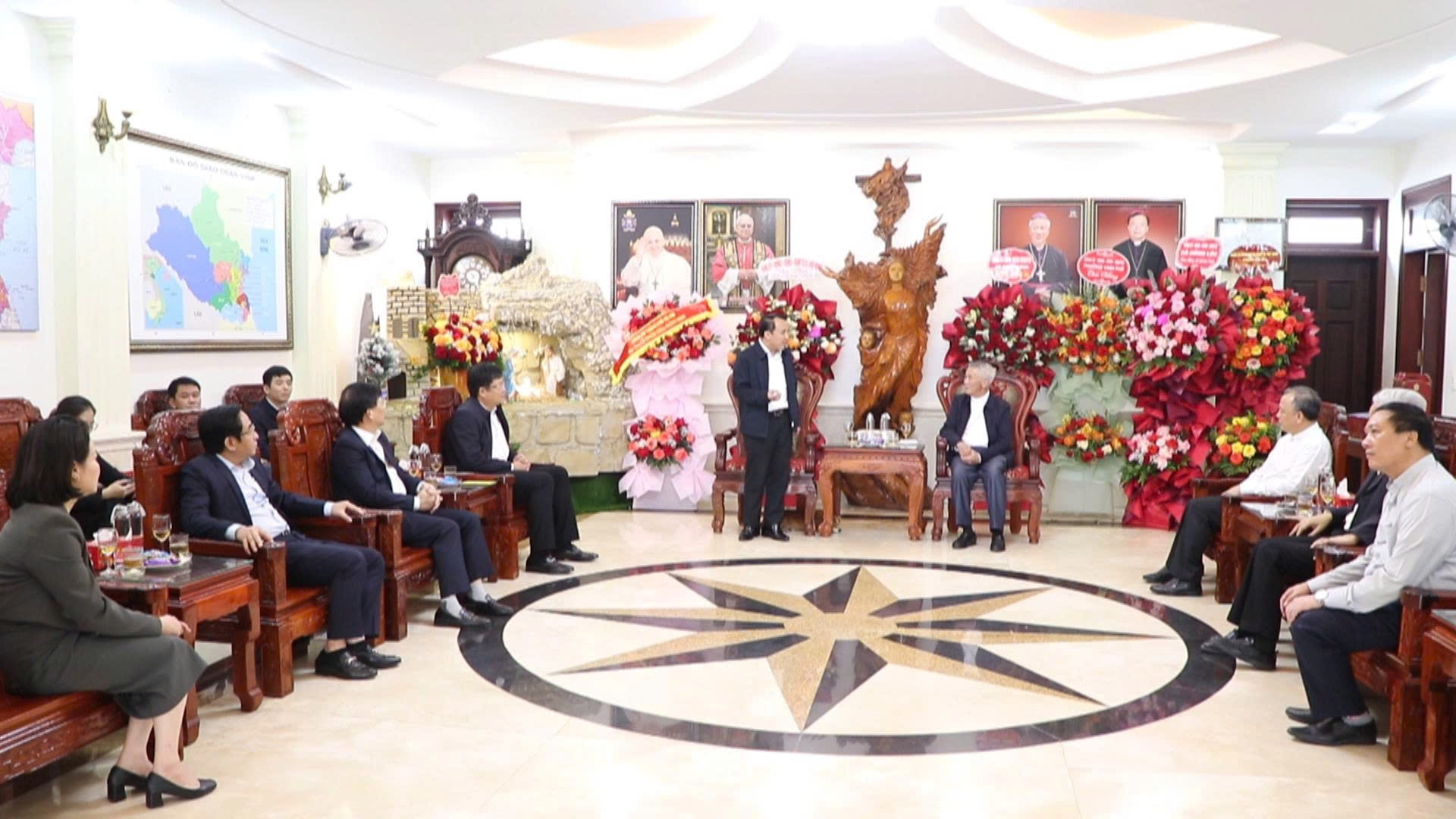 Dong Loc Cua Lo wishes the Vinh 3 diocese a Merry Christmas.