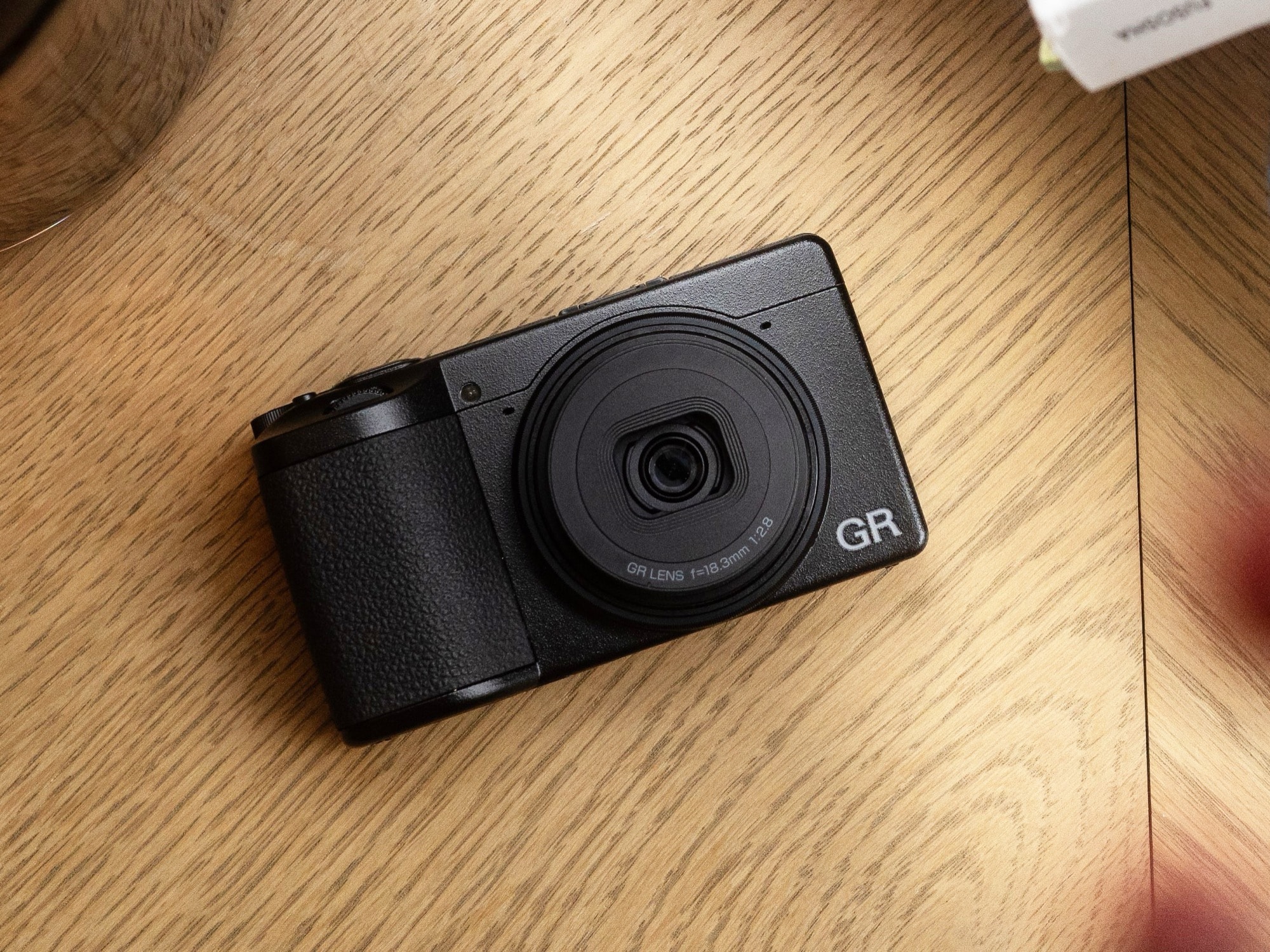 Máy ảnh Ricoh GR IV HDF hiện đã có thể đặt hàng trước.