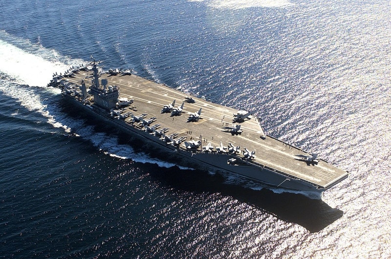 Lò phản ứng hạt nhân trên USS Nimitz là thách thức chính khi tháo dỡ