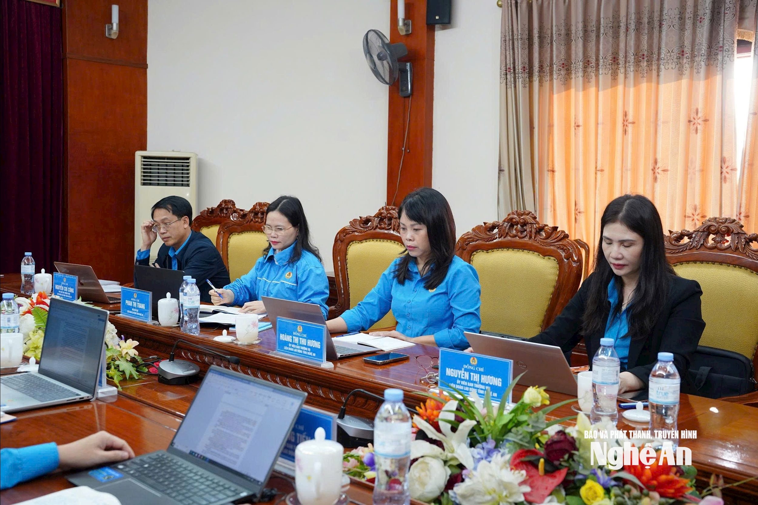 Công đoàn Nghệ An họp Ban Thường vụ lần 1 nhiệm kỳ 2025-2030 Ảnh Duy Chương00009