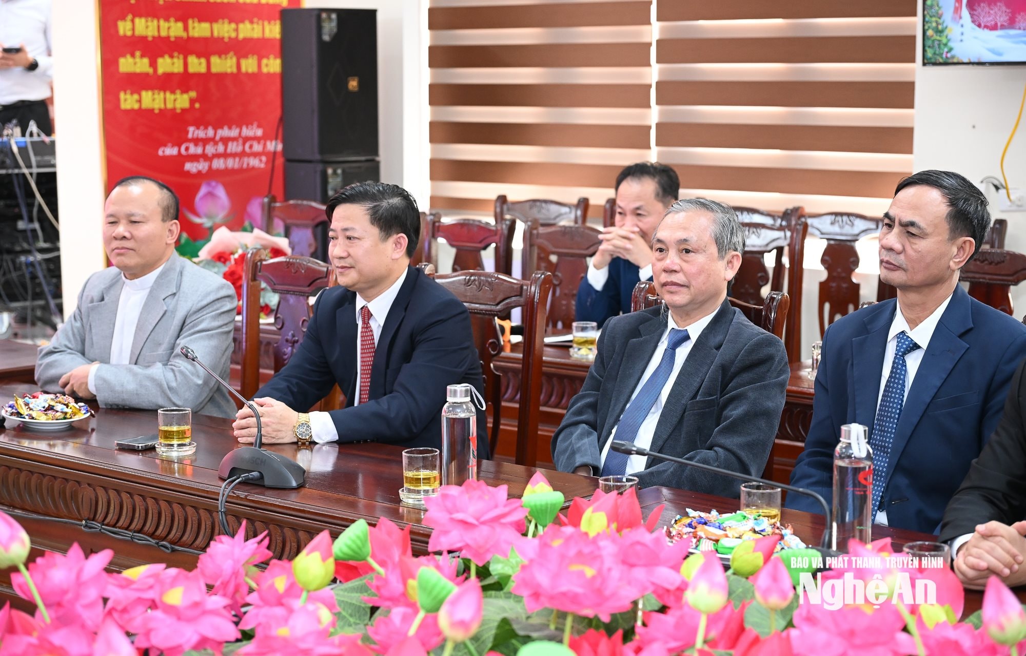 Ủy ban đoàn kết tôn giáo-5