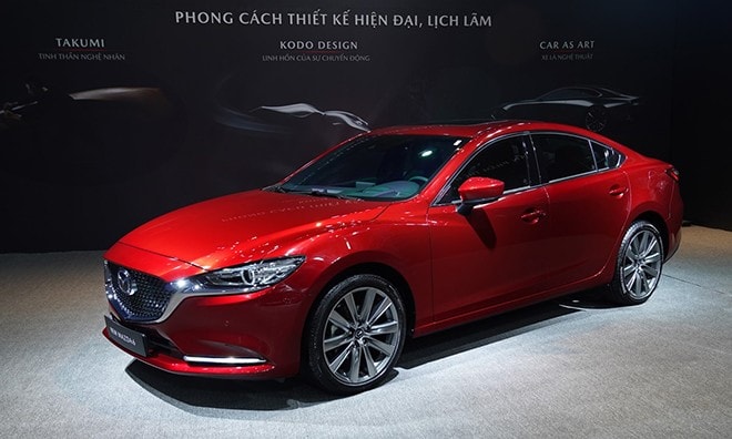 Thiết kế thân xe Mazda6 năng động và thể thao