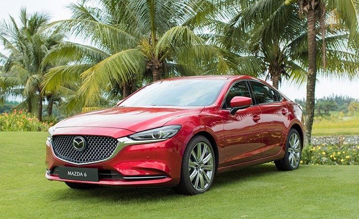 Mazda6 là mẫu sedan hạng D cạnh tranh trong phân khúc tại Việt Nam