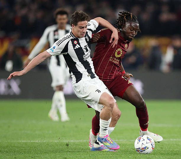 Lợi thế sân nhà là điểm tựa lớn cho Juventus.