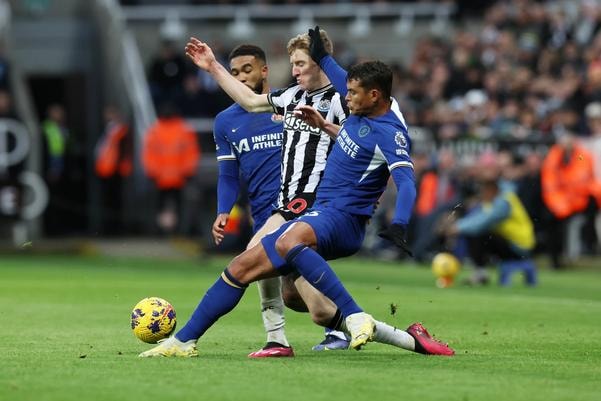 Nhận định Newcastle vs Chelsea, 19h30 ngày 20/12: St. James' Park rực lửa, The Blues bước vào phép thử nặng ký