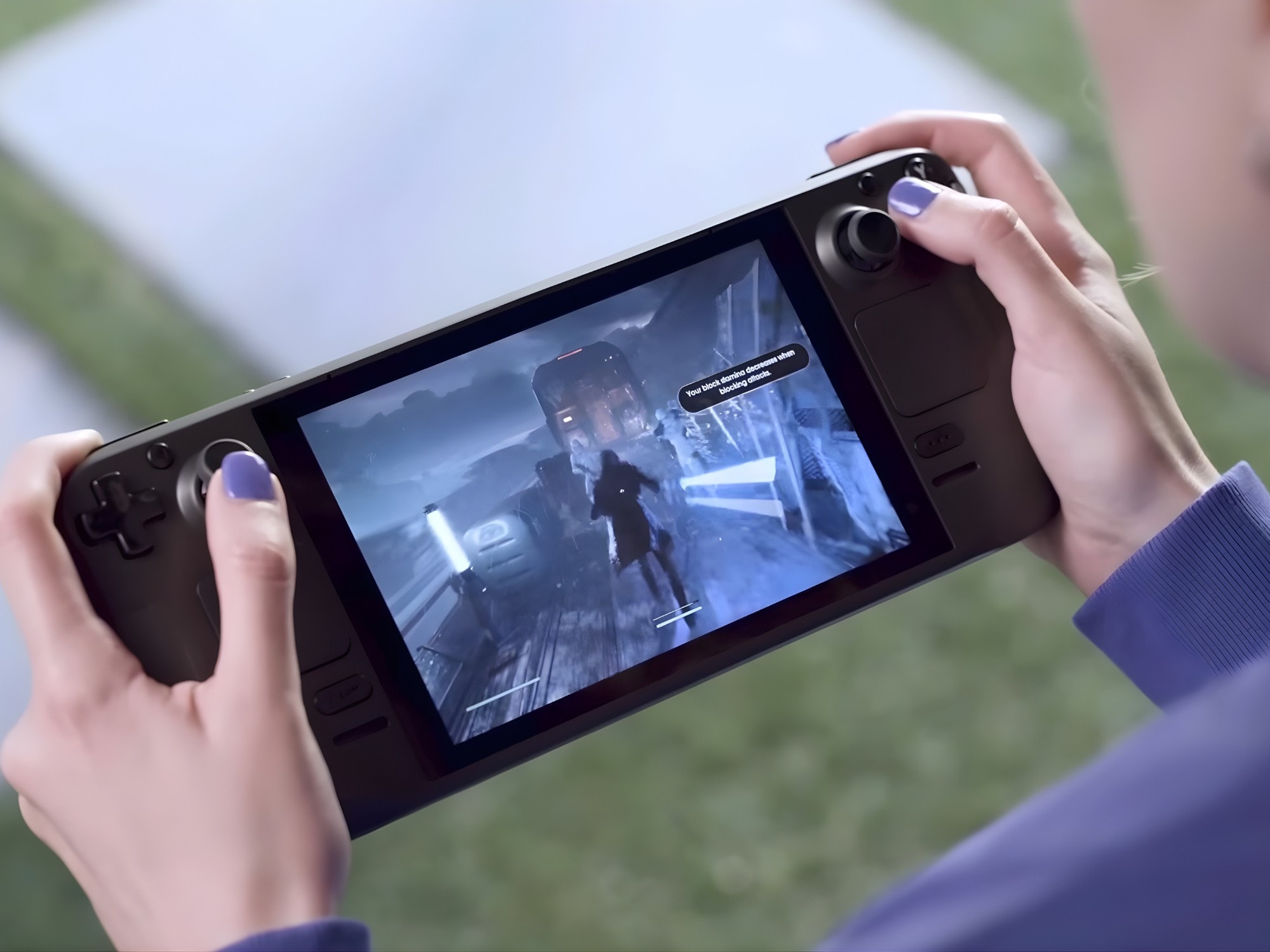 Hình ảnh máy chơi game cầm tay Steam Deck phiên bản màn hình LCD giá rẻ.