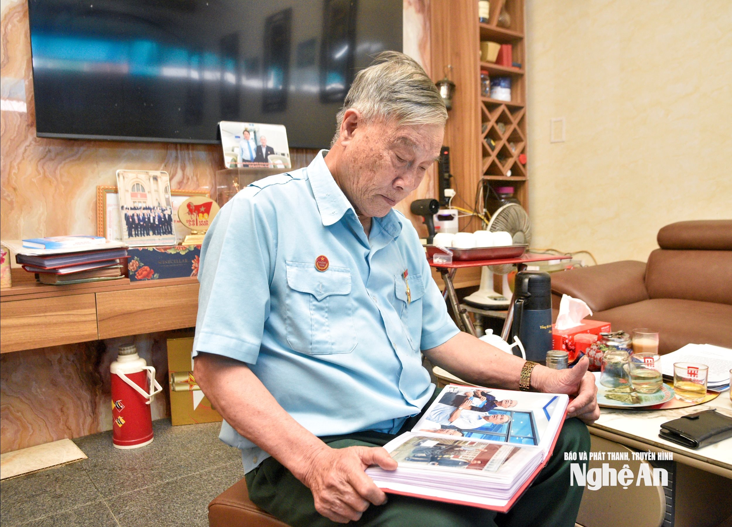 Anh hùng lực lượng vũ trang nhân dân Hoàng Văn Nam (2)