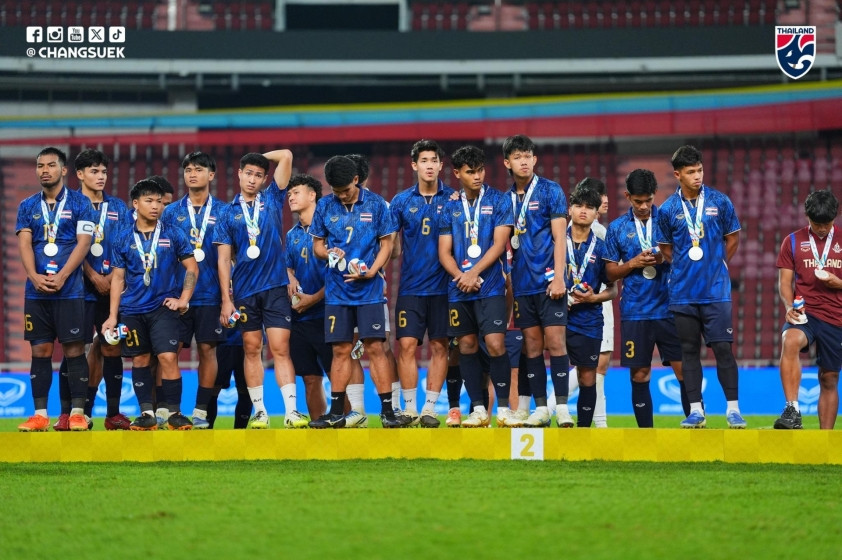 U22 Thái Lan dẫn trước 2-0 nhưng vẫn thua ngược 2-3 trước U22 Việt Nam trong trận chung kết SEA Games 33