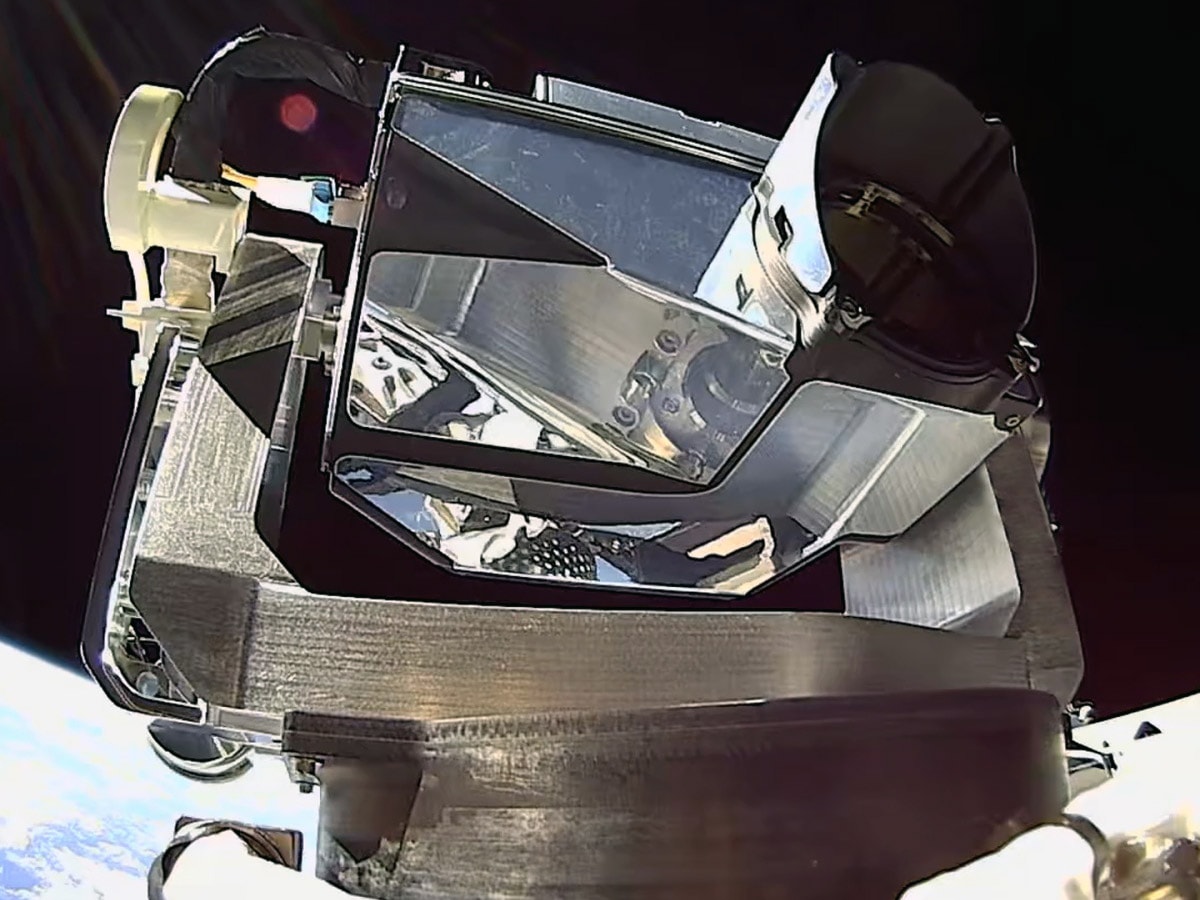 Laser của Starlink dùng để truyền dữ liệu.