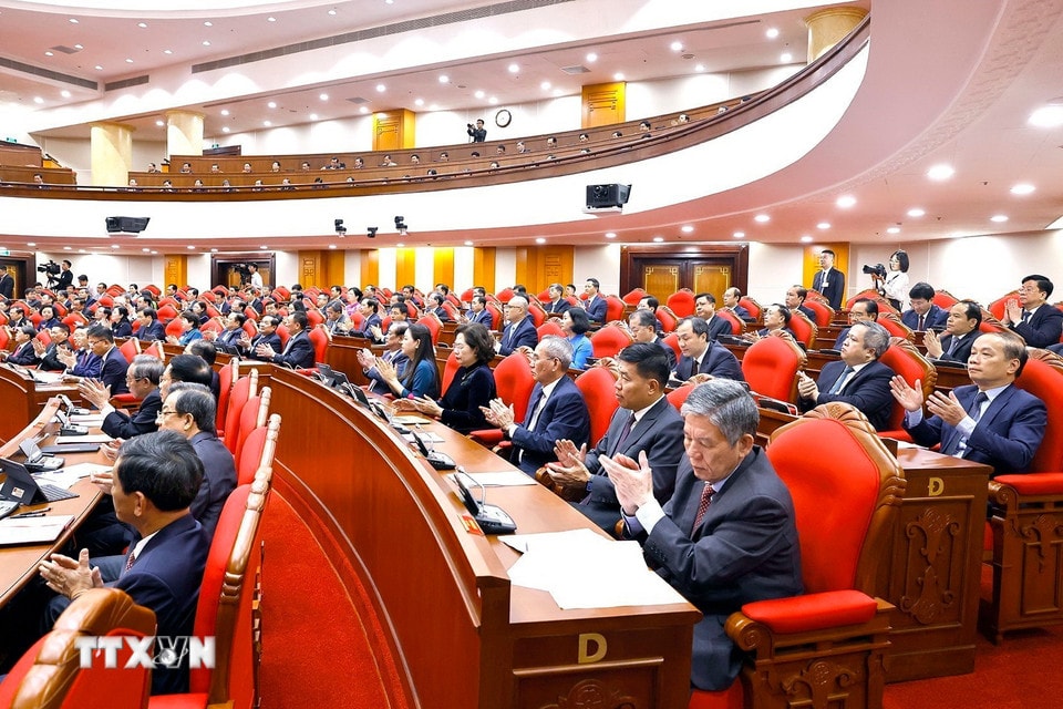 Các đại biểu dự khai mạc Hội nghị lần thứ 15 Ban Chấp hành Trung ương Đảng khóa XIII. (Ảnh: Doãn Tấn/TTXVN)