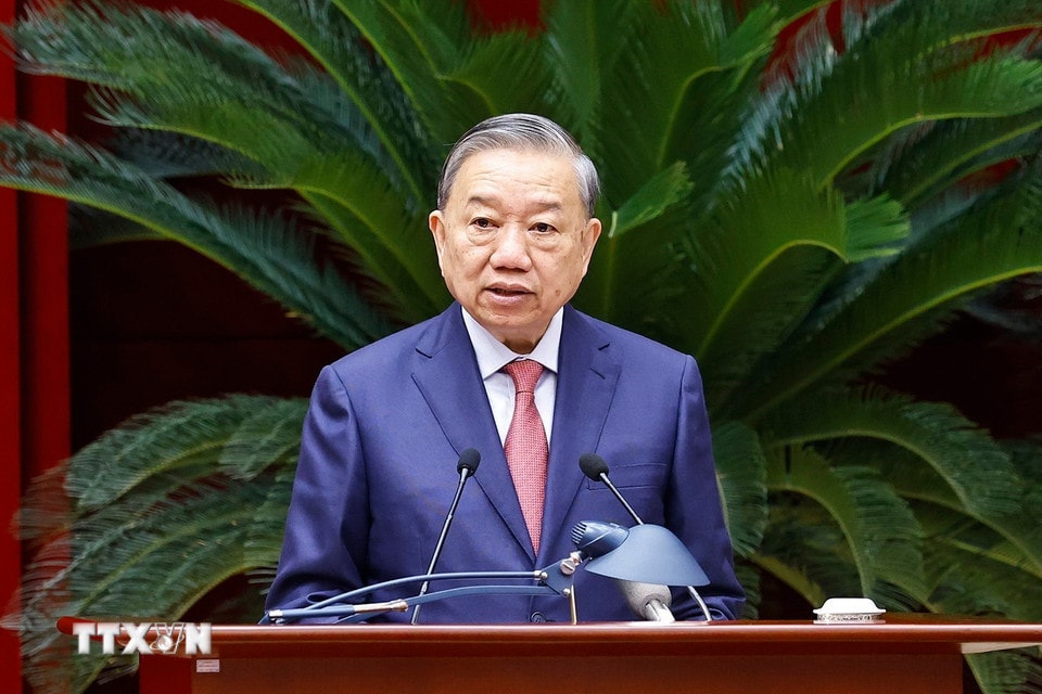 Tổng Bí thư Tô Lâm phát biểu khai mạc Hội nghị lần thứ 15 Ban Chấp hành Trung ương Đảng khóa XIII. (Ảnh: Doãn Tấn/TTXVN)