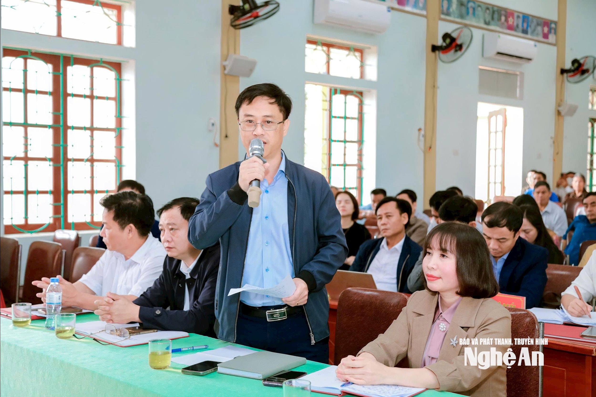  nội vụ