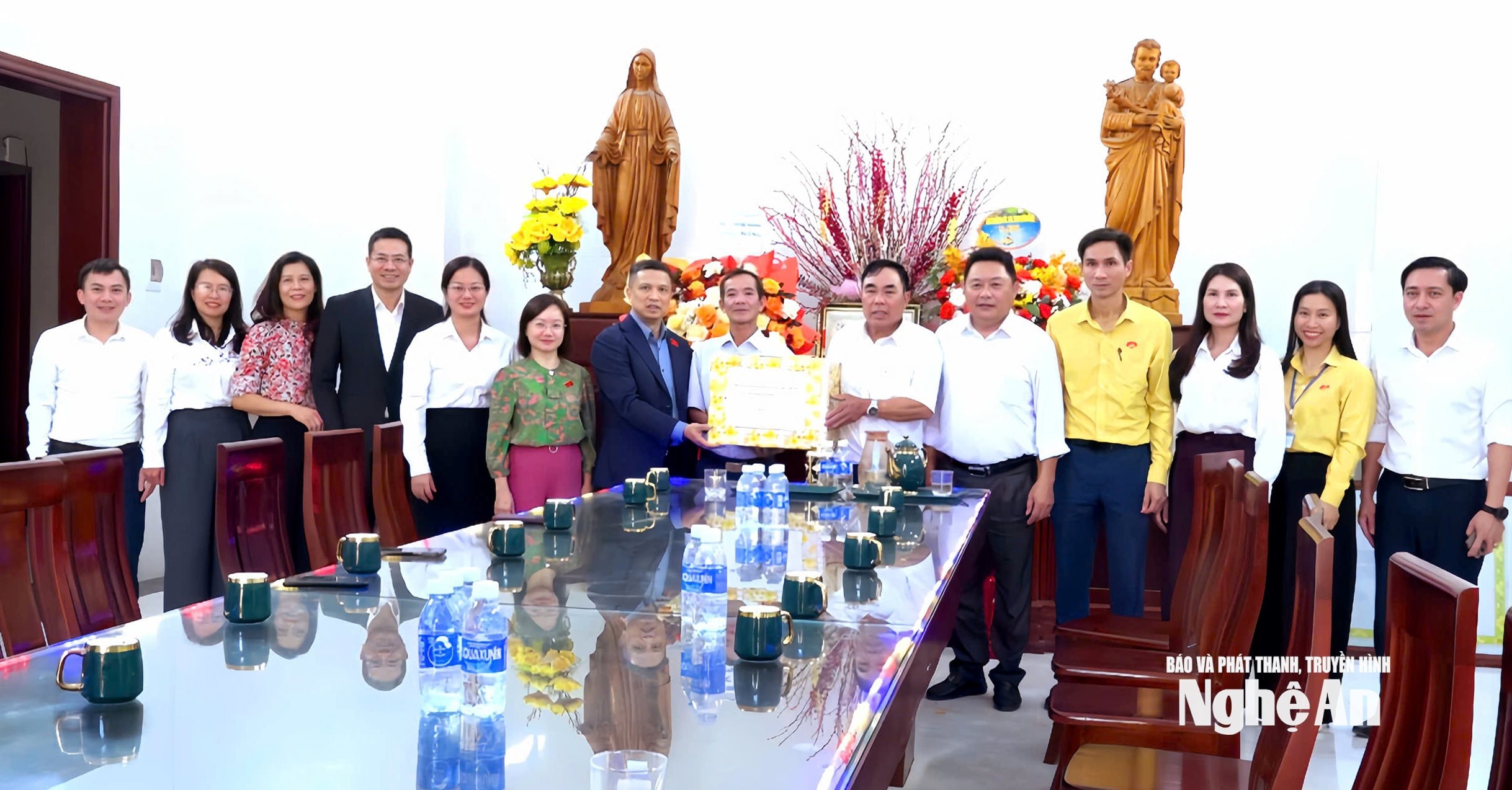  tân mai 2